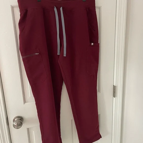 Set of 2 Figs scrub pants XL petite - Picture 2 of 7
